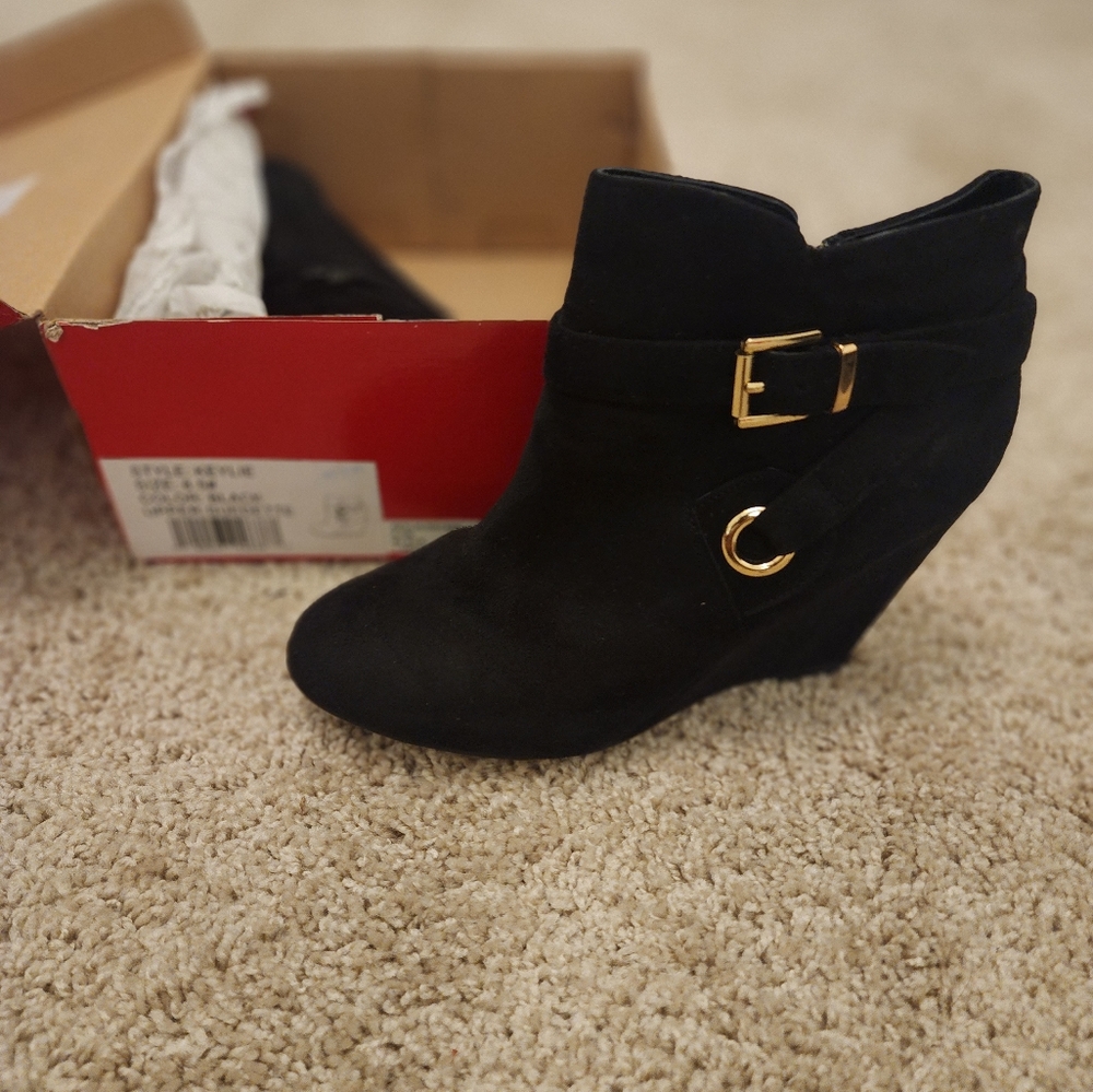 Womens black, suede, booties
